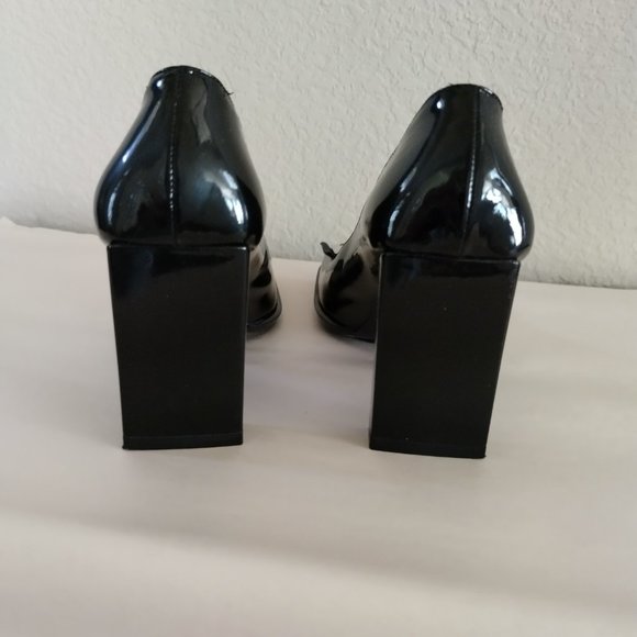 FENDI Silver FF Logo Black Patent Leather Square Toe Heels Vintage New 5.5M - Picture 10 of 12
